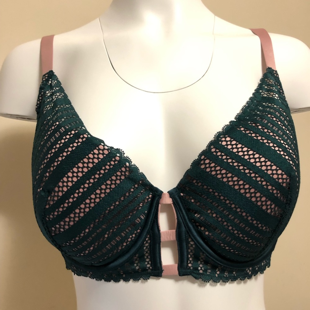 NWT Victoria’s Secret Green/Pink Plunge Bra 36DD